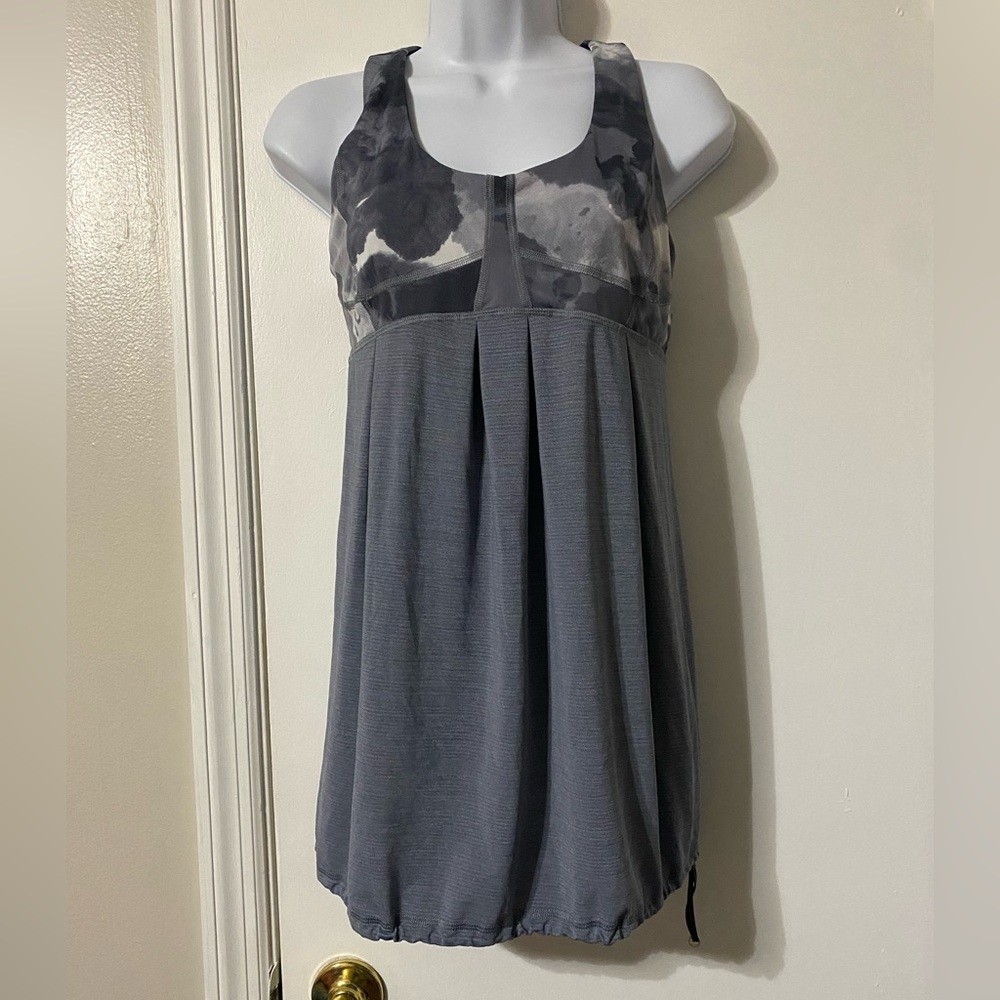 Lululemon Run Your Heart Out Tank Heathered Blurred Grey Size 10